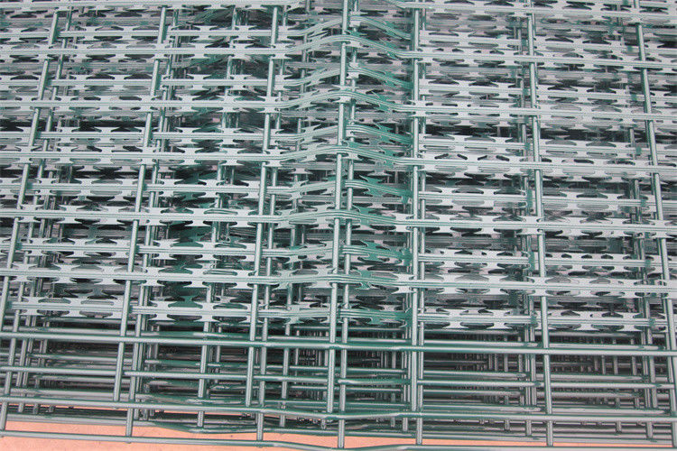 South Africa Bto22 Hot Dipped Galvanized Concertina Razor Barbed Wire Fence For Prision