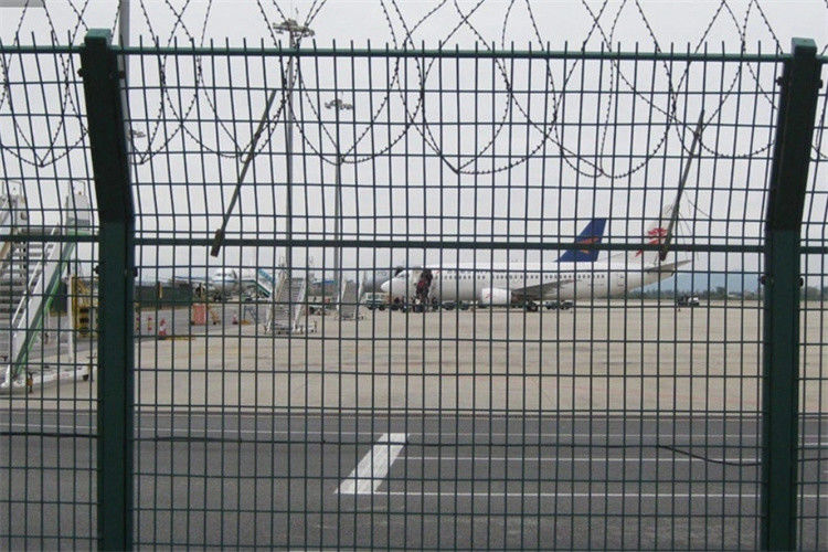 Nuclear Power Station Wire Mesh Fence  With Razor Barbed Wire Anti Climb Security Wire Mesh Fence